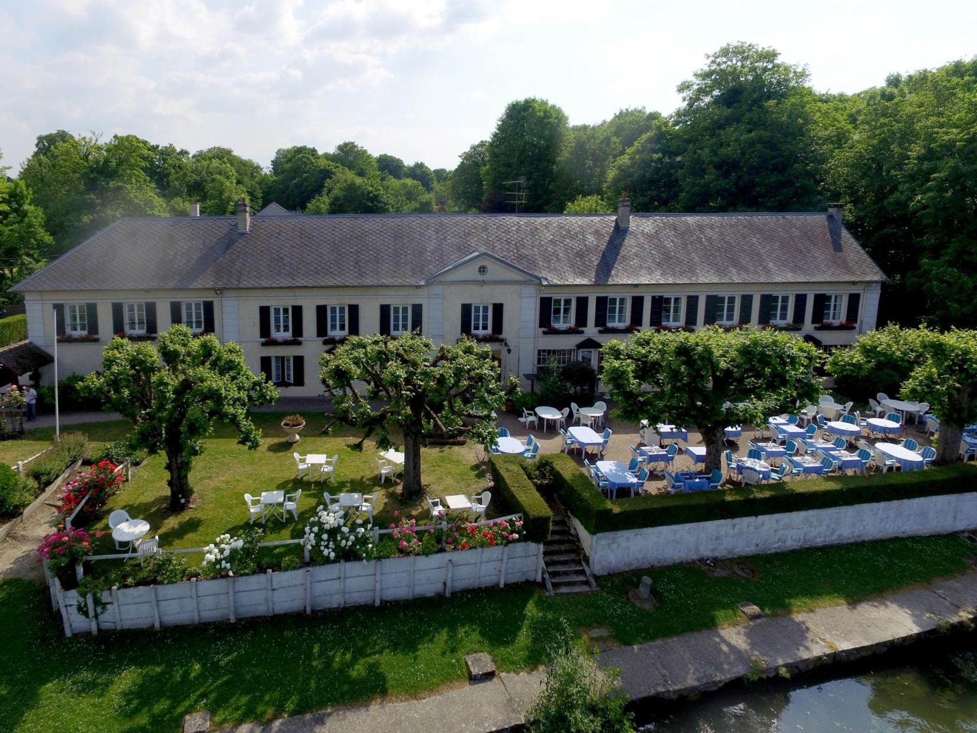 Hostellerie De Pavillon Saint-Hubert Gouvieux Ngoại thất bức ảnh