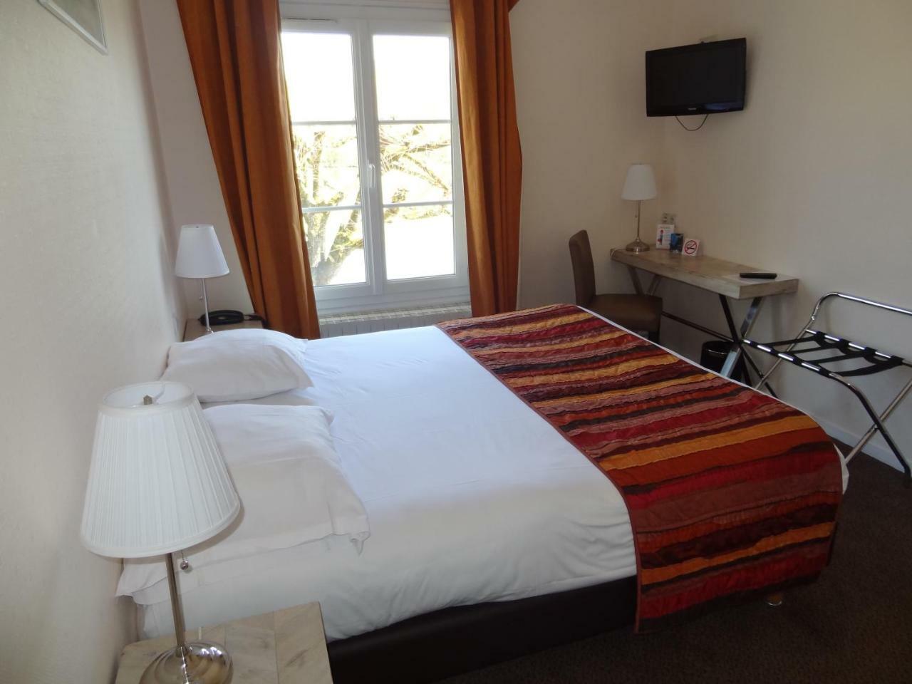 Hostellerie De Pavillon Saint-Hubert Gouvieux Ngoại thất bức ảnh